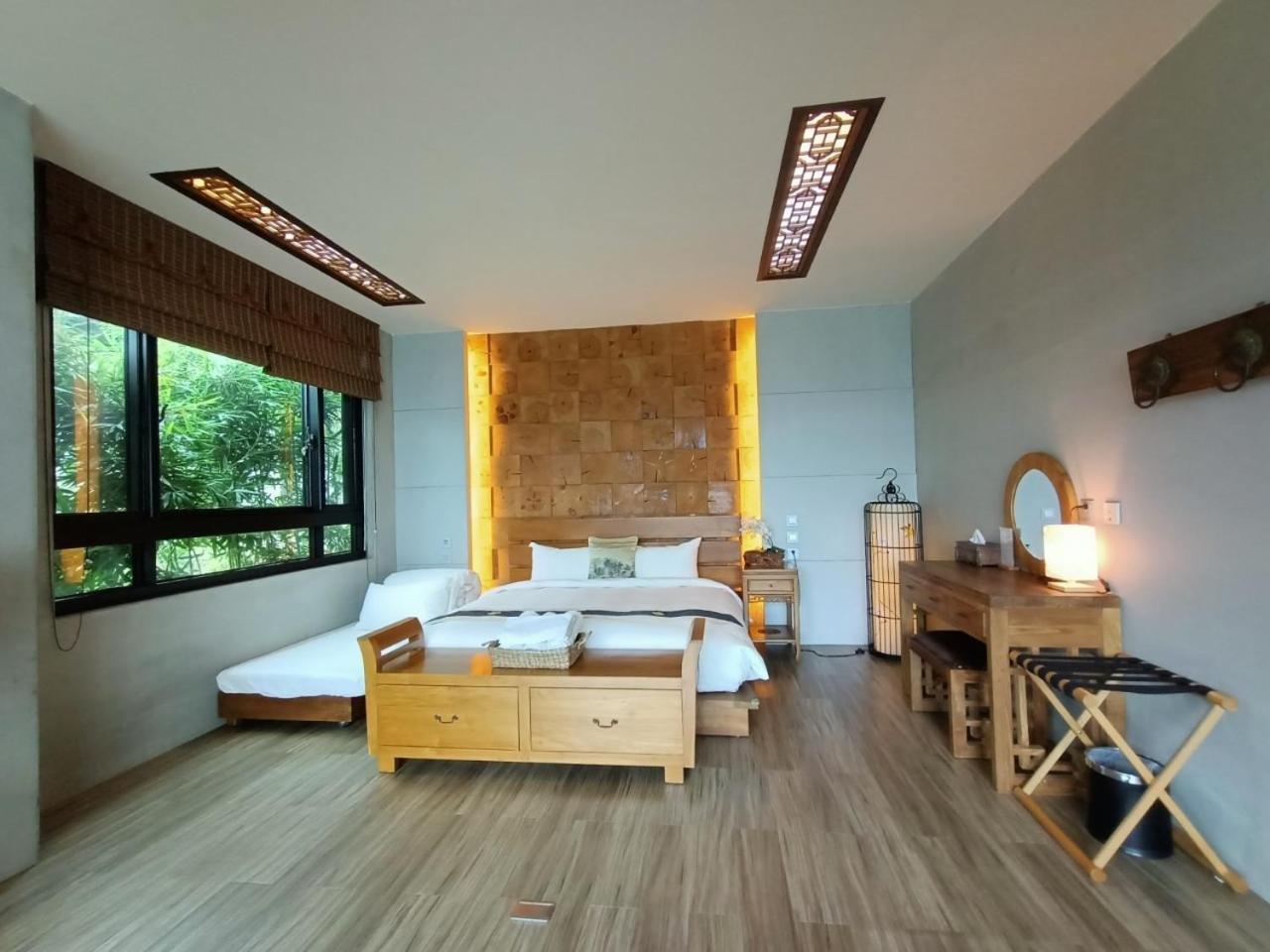 Roaming Cloud Sun Moon Lake B&B Yuchi Eksteriør bilde